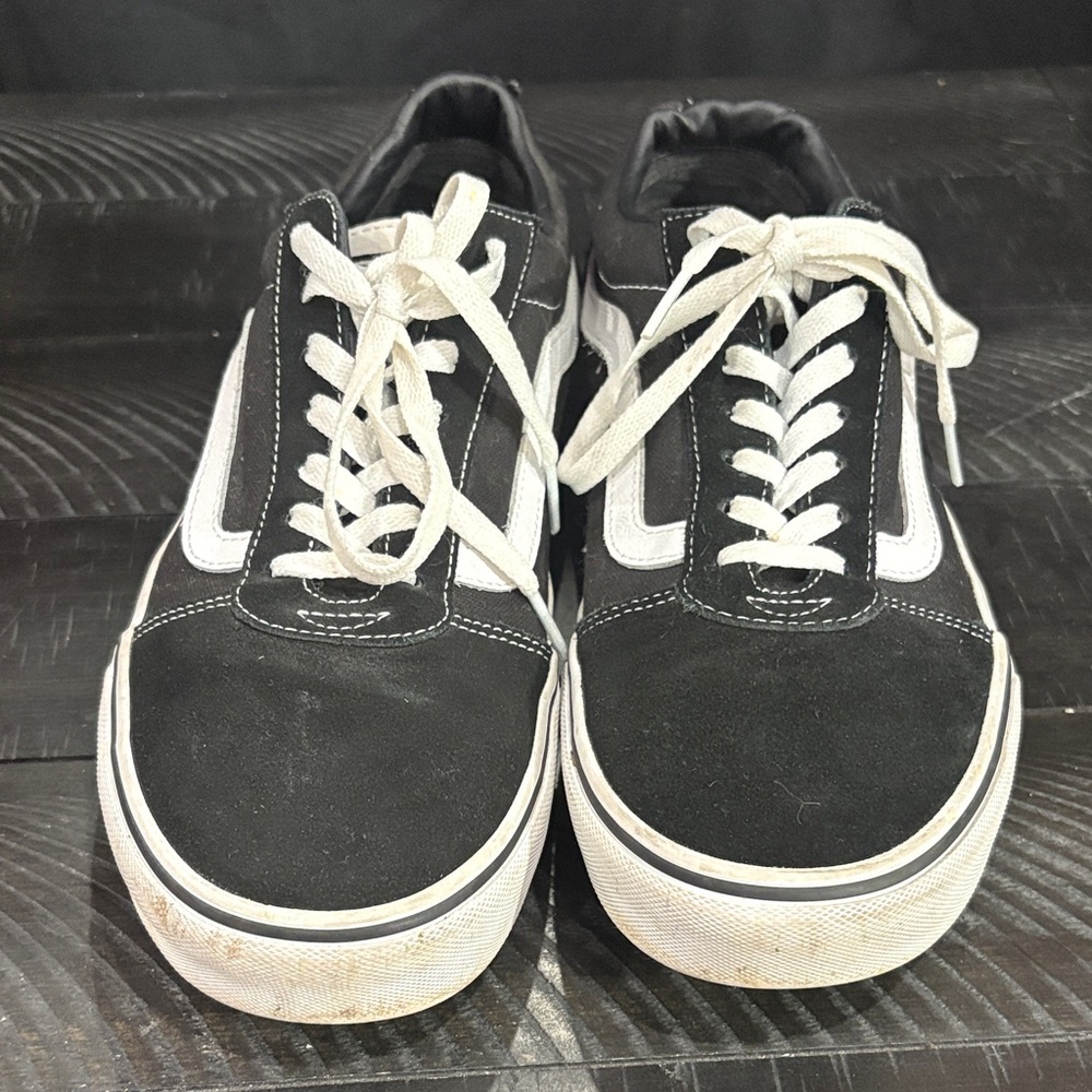Classic Vans Black & White Skate Sneakers -